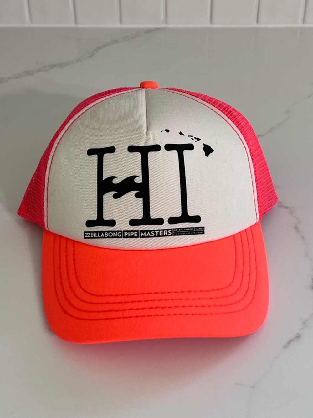 Billabong pipe masters neon coral pink 'HI' Trucker Hat